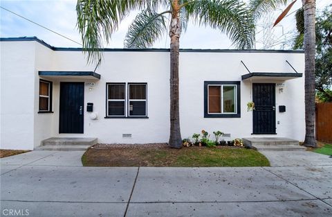 Photo of 8995 Victoria Avenue, South Gate, CA 90280 (MLS # DW26035447)