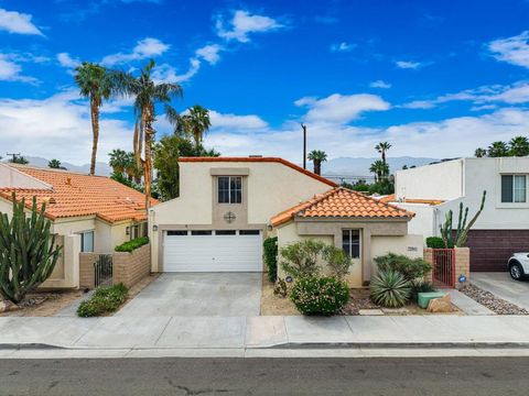 Photo of 73941 Olive Court, Palm Desert, CA 92260 (MLS # 219145714DA)