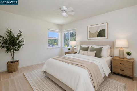 Tiny photo for 333 San Marino Lane LN, Brentwood, CA 94513 (MLS # 41137349)