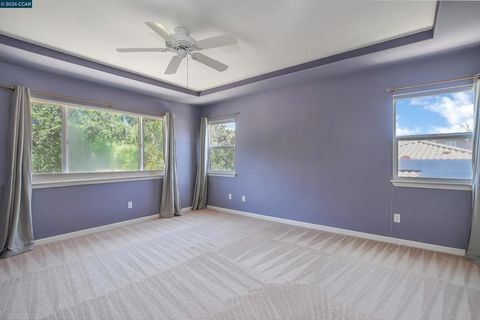 Tiny photo for 333 San Marino Lane LN, Brentwood, CA 94513 (MLS # 41137349)