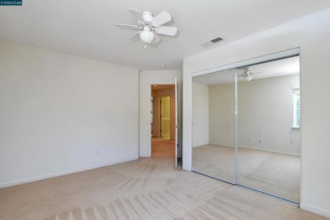 Tiny photo for 333 San Marino Lane LN, Brentwood, CA 94513 (MLS # 41137349)