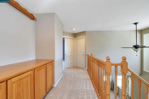 Tiny photo for 333 San Marino Lane LN, Brentwood, CA 94513 (MLS # 41137349)