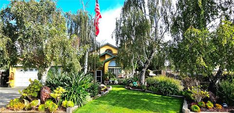 Photo of 1339 Shetland Court Ct, Santa Maria, CA 93455 (MLS # NS25216693)