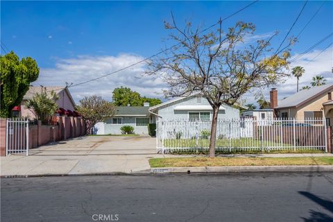 Photo of 10118 Telfair Ave, Pacoima, CA 91331 (MLS # SR26077412)