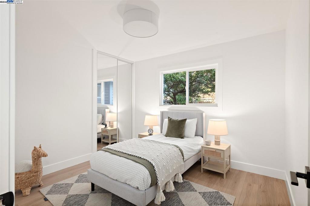 WASHINGTON MANOR - Residential