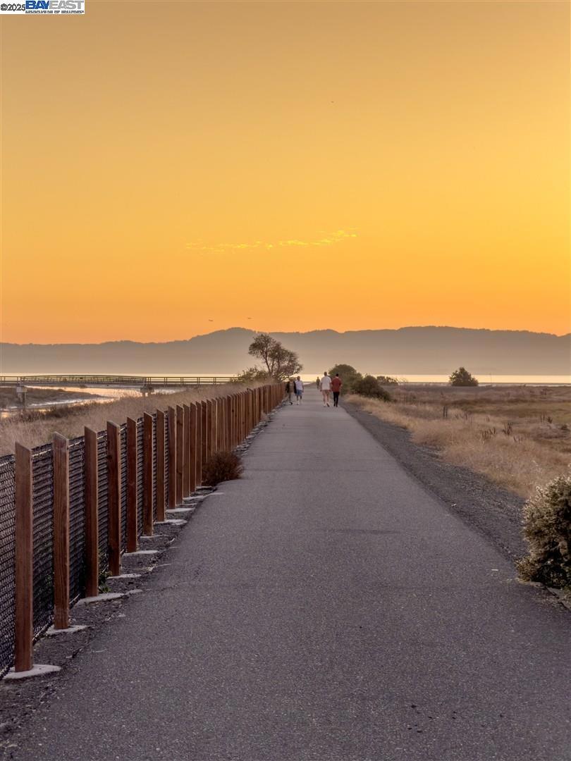 WASHINGTON MANOR - Residential