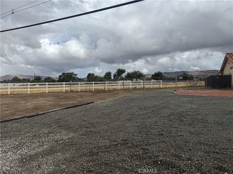 Tiny photo for 29083 Lakeview Ave, Nuevo, CA 92567 (MLS # SW26086459)