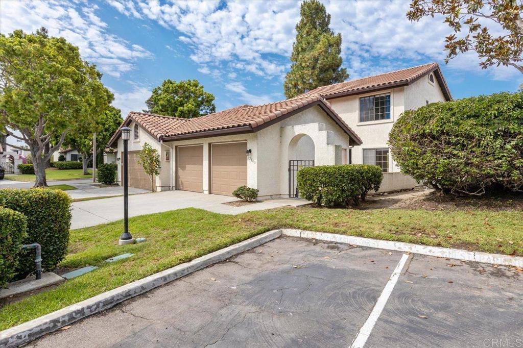 Charming & Inviting 2 Bedroom, 2.5 Bath Townhome for Rent in a Prime San Diego Location! Both the bedrooms and bathrooms are generously sized. The interior boasts an updated kitchen & lighting perfect for cooking and entertaining, along with hard flooring throughout the home—no carpet anywhere. This townhome is an end unit which offers added privacy and an abundance of natural light for a quiet atmosphere. Step outside to a private backyard patio, ideal for entertaining or simply enjoying San Diego’s perfect weather. The home also includes a 2-car attached garage with plenty of guest parking available nearby. The community offers fantastic amenities, including two swimming pools, a jacuzzi, and beautifully maintained greenbelts. Walking distance to the highly rated Solana Highlands Elementary school and close to Torrey Pines High School, this home is perfect for families. Pets are welcome!
