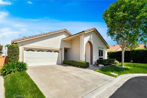27652 Via Rodrigo Mission Viejo CA 92692