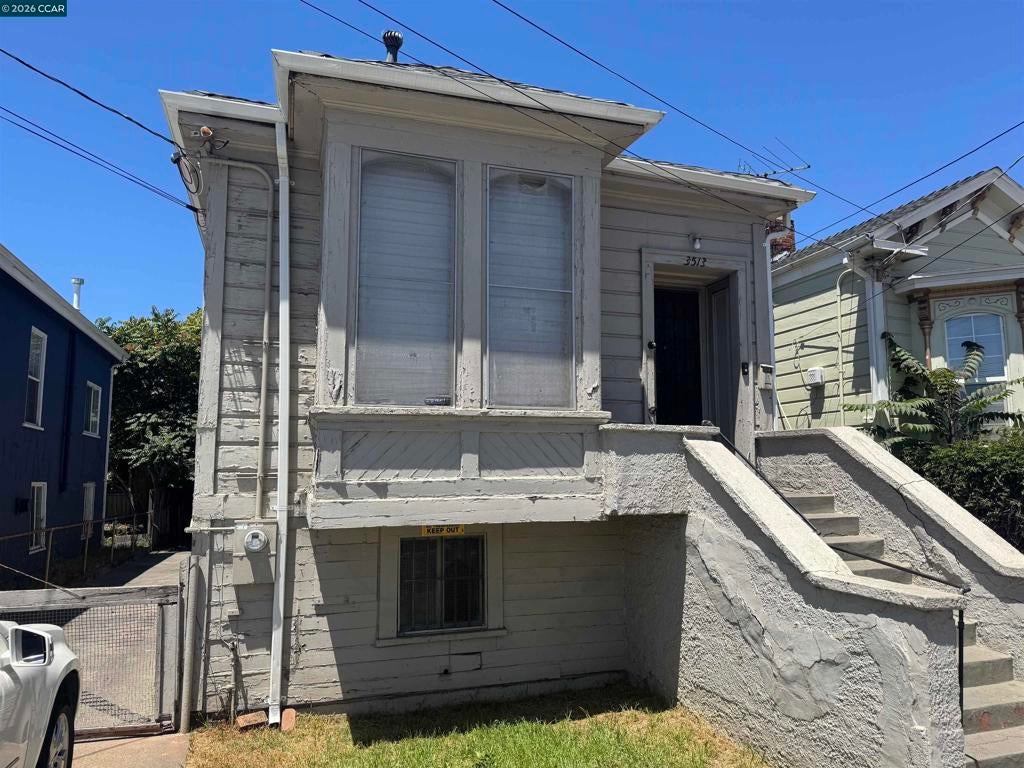 3513 Adeline St ST, Oakland CA 94608