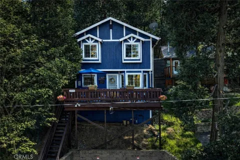MLS: OC26075351