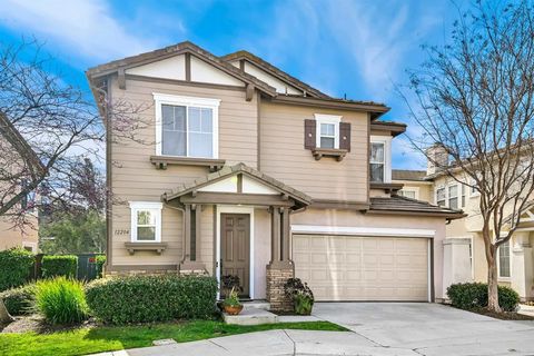 Photo of 12204 Pepper Tree Lane, Poway, CA 92064 (MLS # NDP2601562)