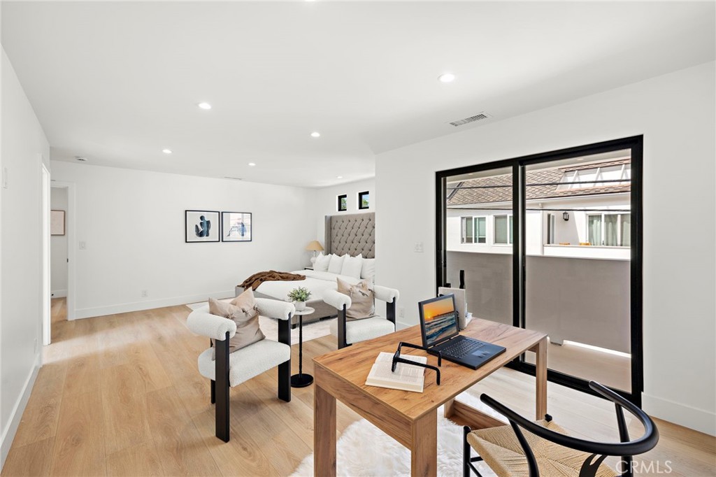 CUS - Residential Lease