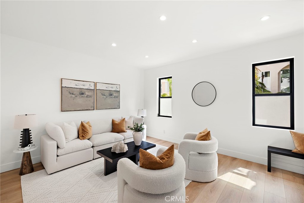 CUS - Residential Lease