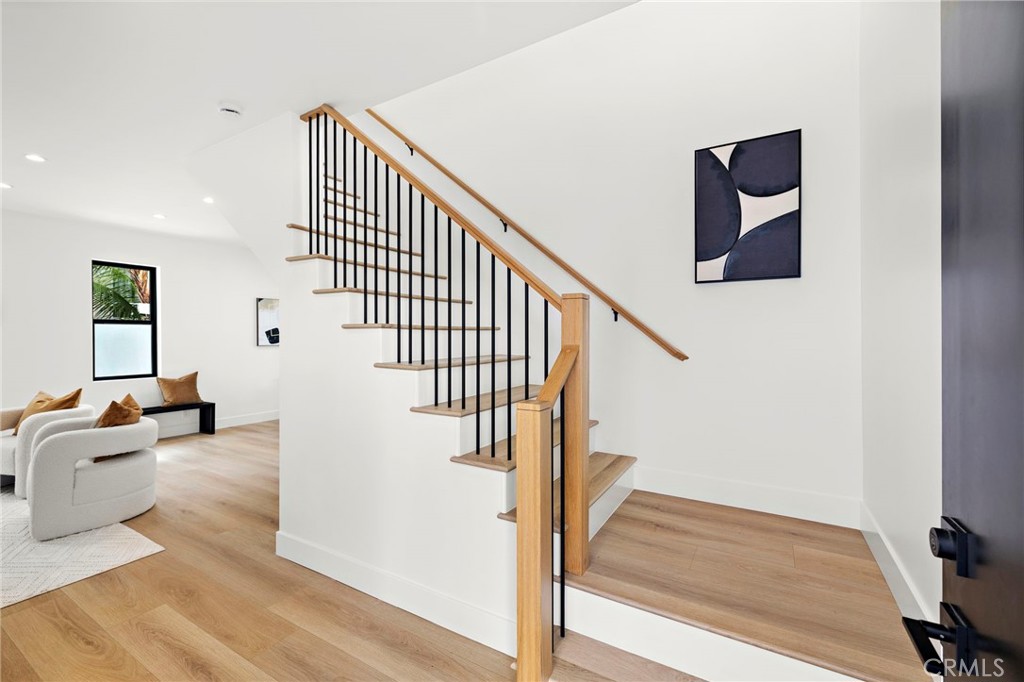 CUS - Residential Lease
