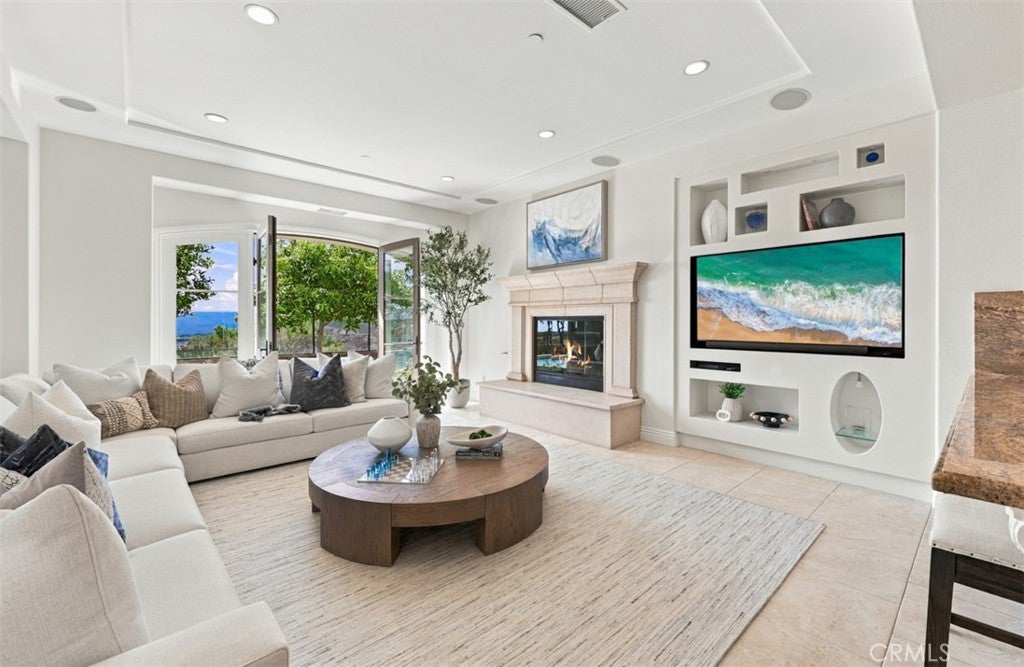 8 Star Catcher, Newport Coast CA 92657 - Photo 21