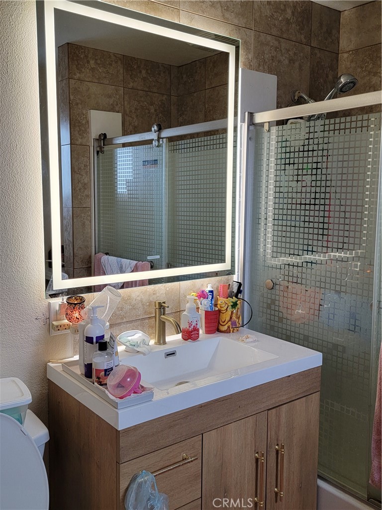 7571 San Rafael Drive E