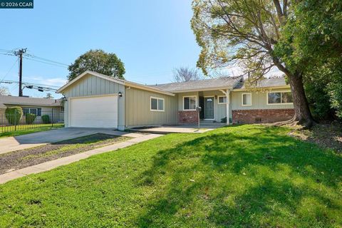 Photo of 1500 1500 Florin Rd Rd, Sacramento, CA 95822 (MLS # 41126502)