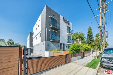 Photo of 201 S Westlake Avenue #203 1/2, Los Angeles, CA 90057 (MLS # 25619267)