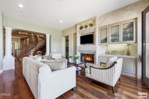 Tiny photo for 4061 Farralon Way, Oxnard, CA 93035 (MLS # V1-38682)