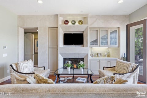 Tiny photo for 4061 Farralon Way, Oxnard, CA 93035 (MLS # V1-38682)