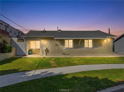 1425 Seagrove Wilmington CA 90744