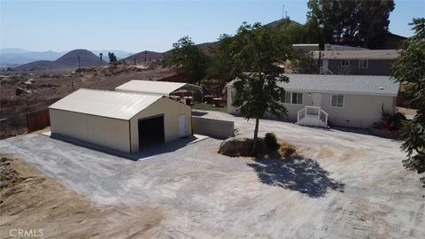 Photo of 26036 Calvert ave Ave, Hemet, CA 92545 (MLS # SW25248775) Photo of 26036 Calvert ave Ave, Hemet, CA 92545 (MLS # SW25248775)