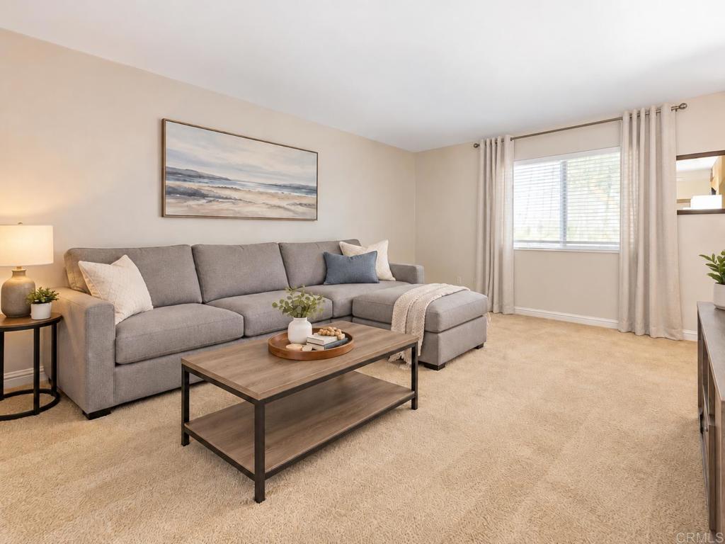1045 Peach Ave 25