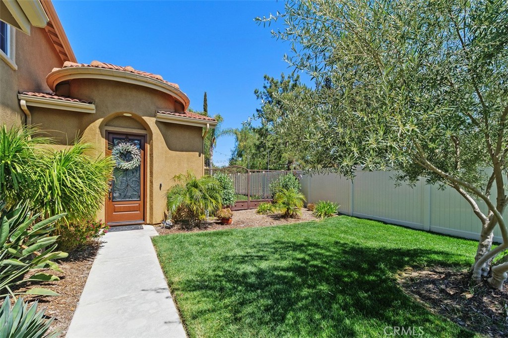 42111 Majestic Lane