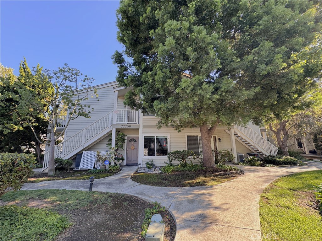 This updated 2 bedroom, 2 bathroom condo offers 960 square feet of comfortable living space with hardwood and laminate floors, fresh paint, and a private master en-suite. The kitchen comes equipped with a stove, microwave, refrigerator, and dishwasher. For added convenience, the unit includes its own washer and dryer as well as access to a shared laundry room. Two assigned parking spaces are included, and water and trash are covered. Conveniently located near Harbor-UCLA Medical Center, Torrance Gateway Plaza, and several grocery options including Sprouts and Seafood City. Nearby parks such as Ken Malloy Harbor Regional Park provide plenty of outdoor space, and quick access to the 110 and 405 freeways makes commuting around the South Bay easy.