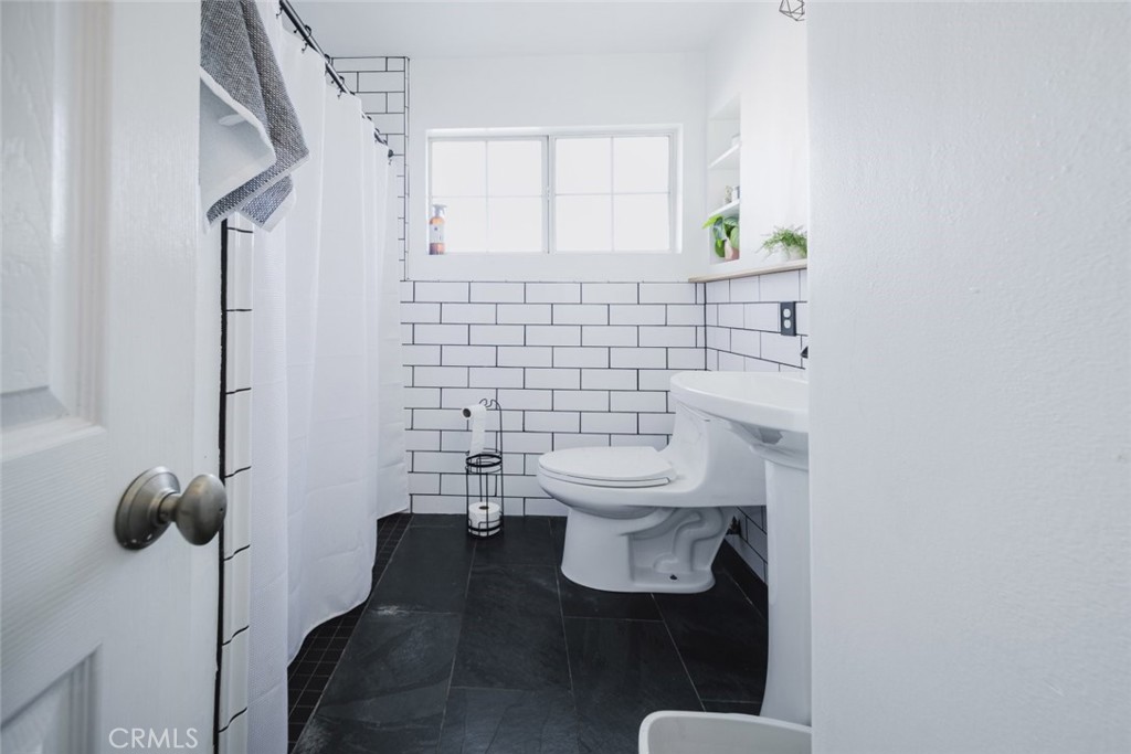 La Habra Woods Townhomes (LHWT) - Residential