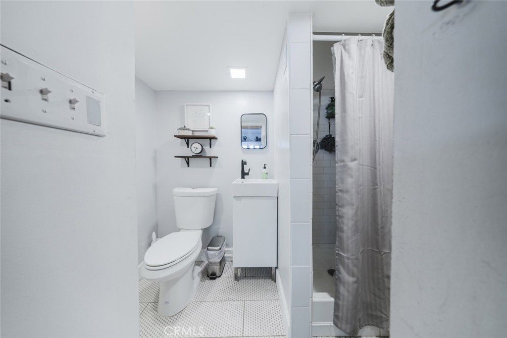 La Habra Woods Townhomes (LHWT) - Residential