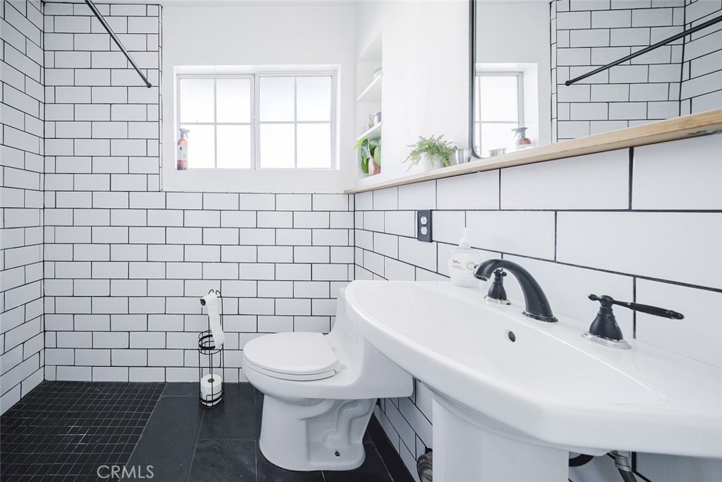 La Habra Woods Townhomes (LHWT) - Residential