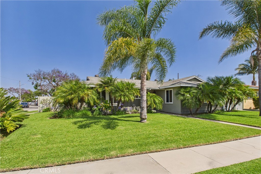 8412 San Marino Drive
