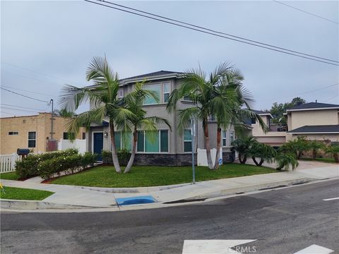 Photo of 16219 Orchard, Bellflower, CA 90706 (MLS # PW25227818) Photo of 16219 Orchard, Bellflower, CA 90706 (MLS # PW25227818)