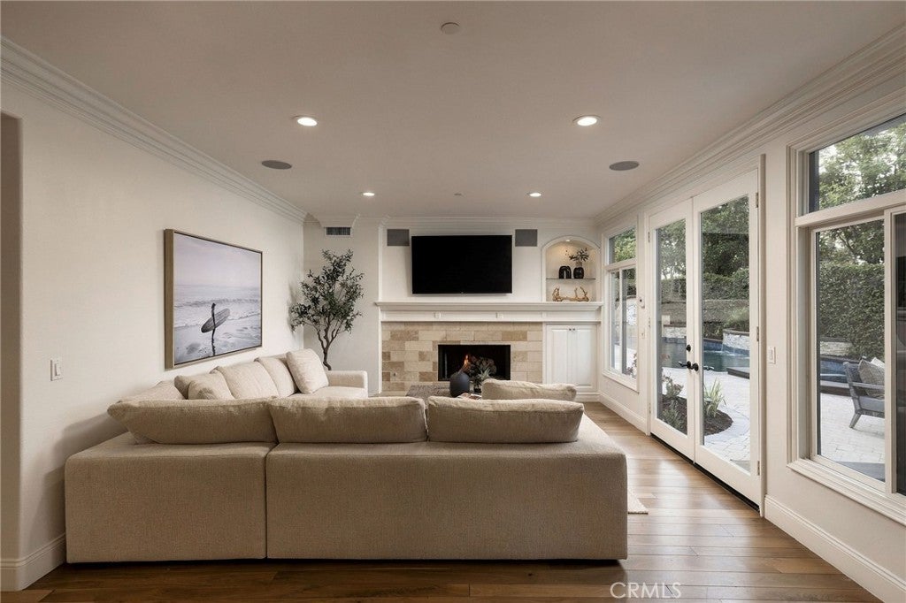 6621 Silverspur Lane, Huntington Beach CA 92648 - Photo 15