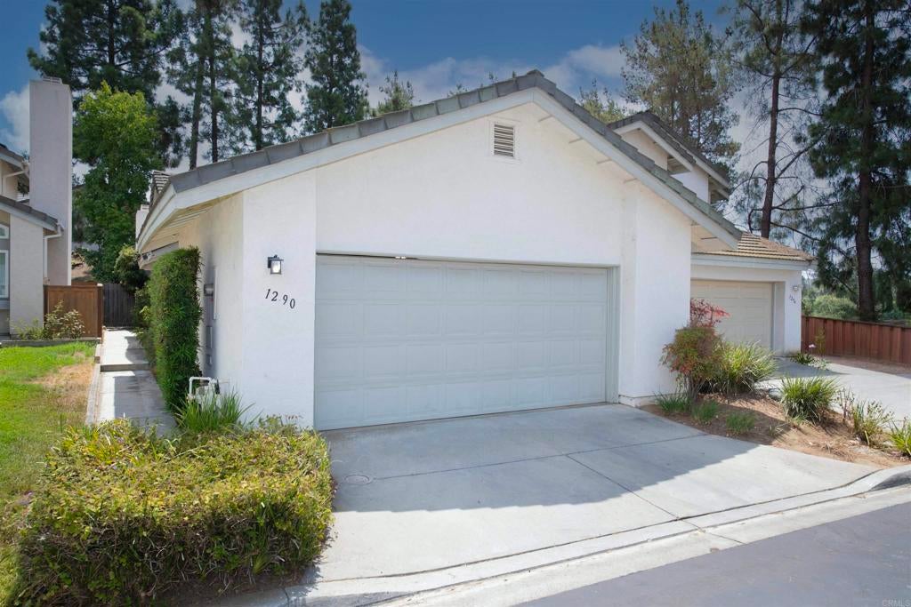 1290 QUILL GLEN