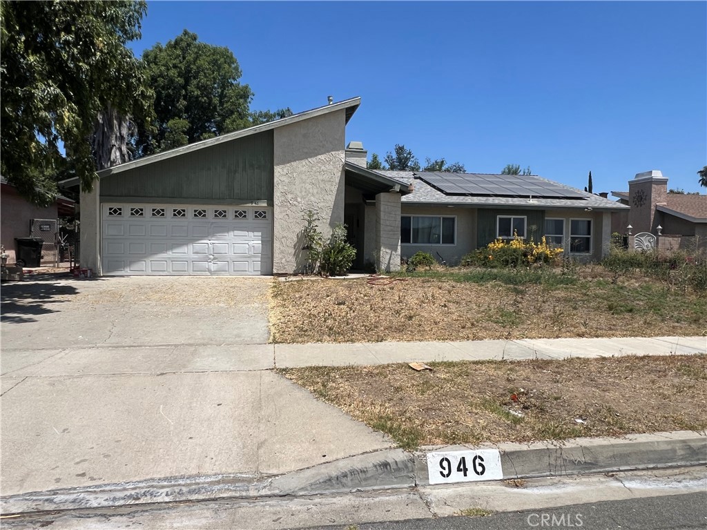 946 W woodcrest