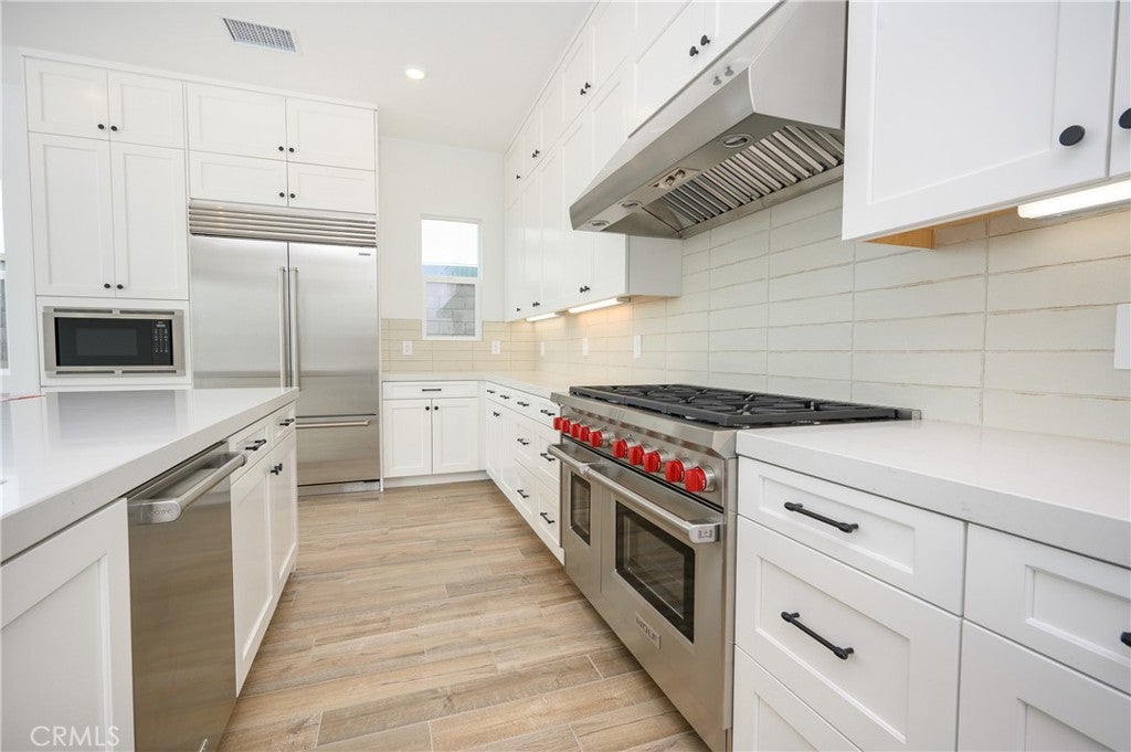 13123 Edgware Drive