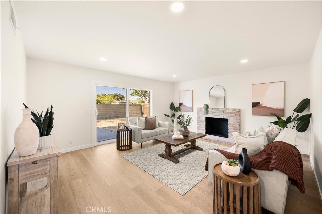 16051 Shasta St