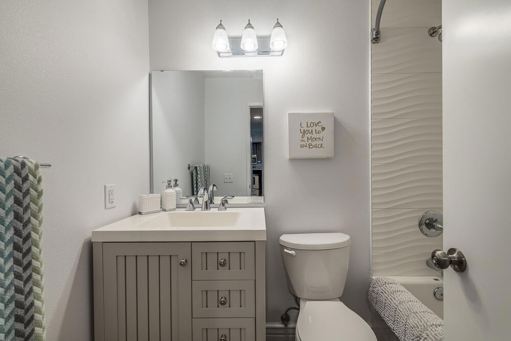 Sunrise Alejo - Residential