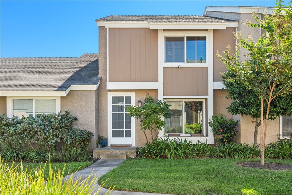 52 Briarwood