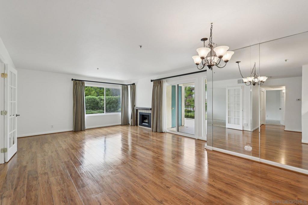 11255 Tierrasanta Boulevard 82