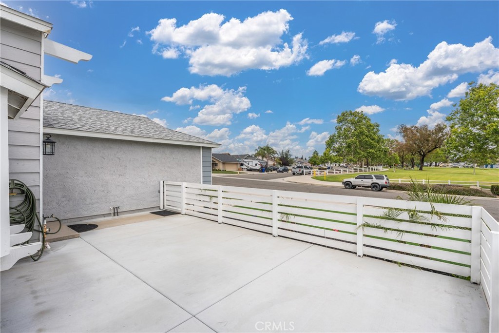 3227 Norelle