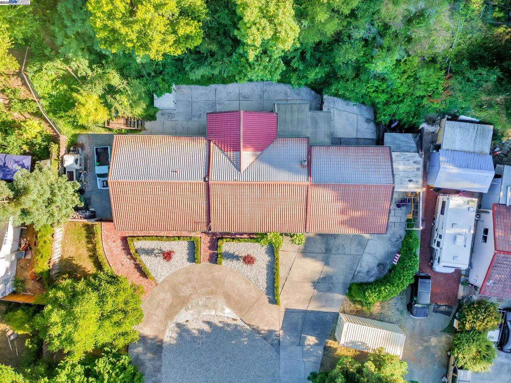 PINOLE VALLEY - Residential