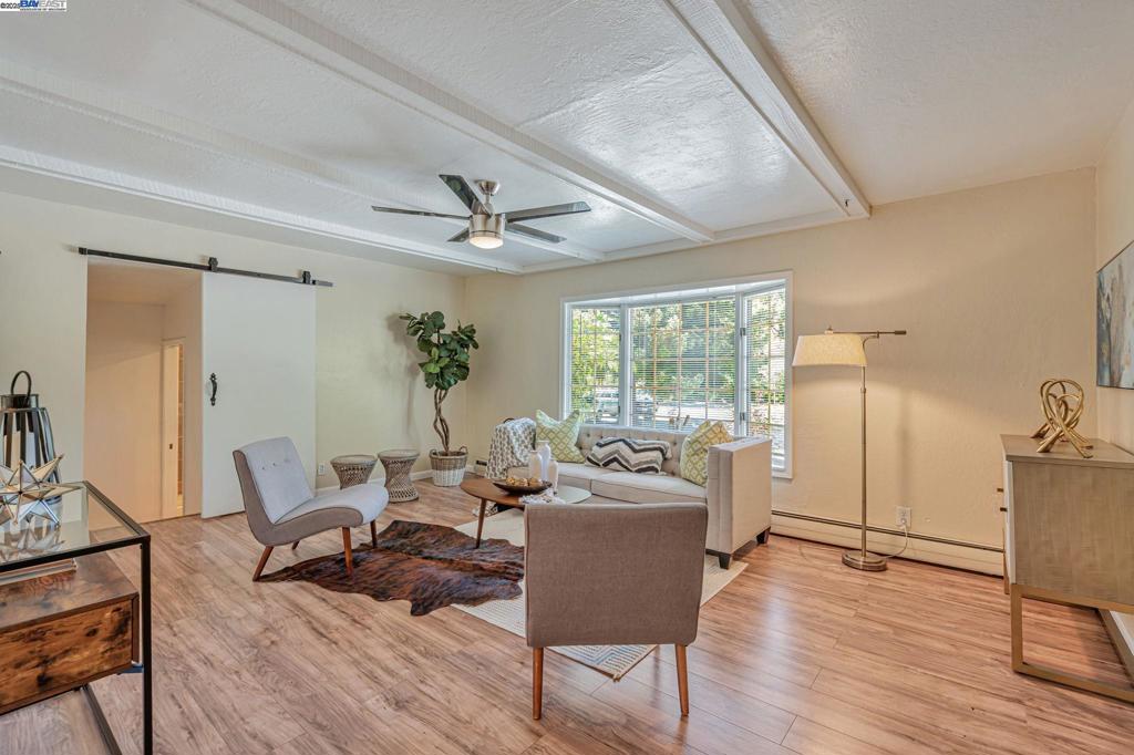 PINOLE VALLEY - Residential