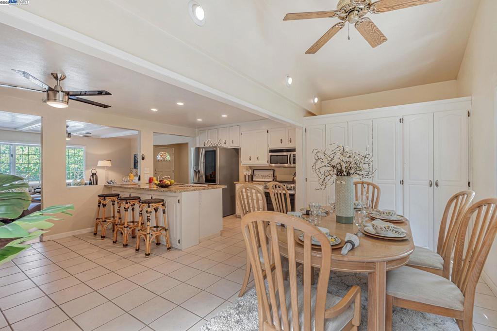 PINOLE VALLEY - Residential