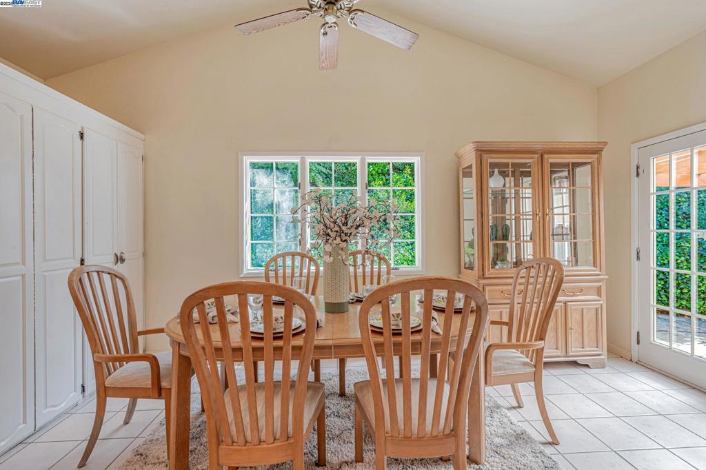 PINOLE VALLEY - Residential
