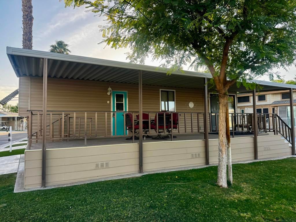 84136 Avenue 44 178