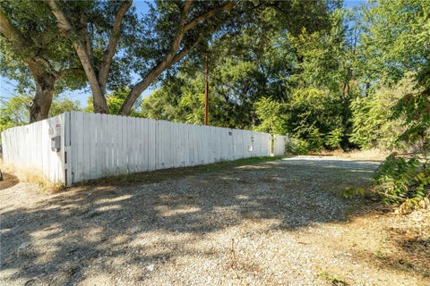 Photo of 13111 Sierra, Agua Dulce, CA 91390 (MLS # SR26232707)